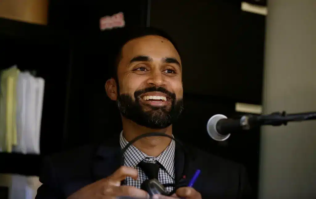 Striving for Justice: Muslim Influences on a Public Defender